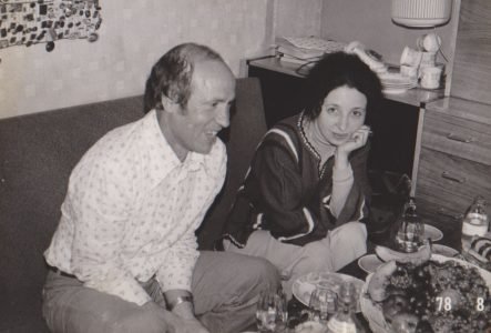 С Юрием Дружниковым на его московской квартире. 1977 год
